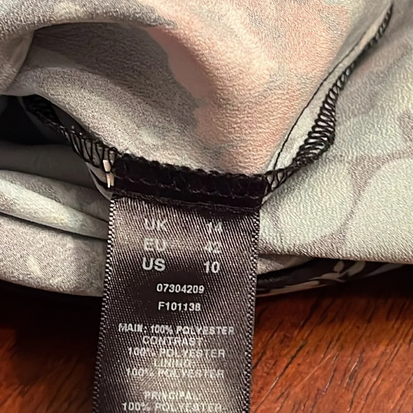 NWT ASOS DESIGN mixed floral and polka dot midi dress size 10 Petite 10P - Picture 3 of 10